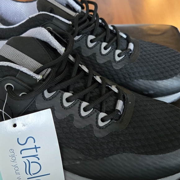 Strole shoes - Picture 2 of 7